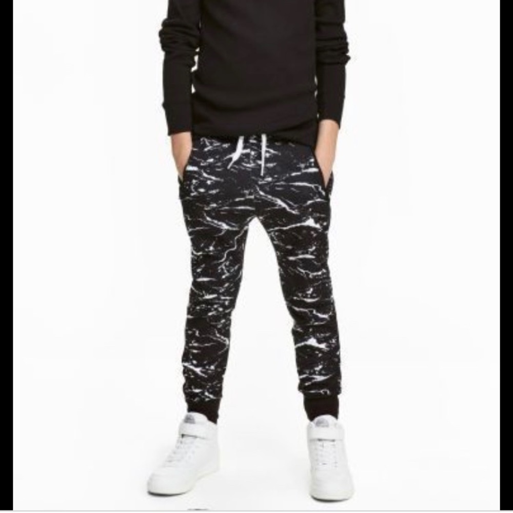 H&M youth marble sweats